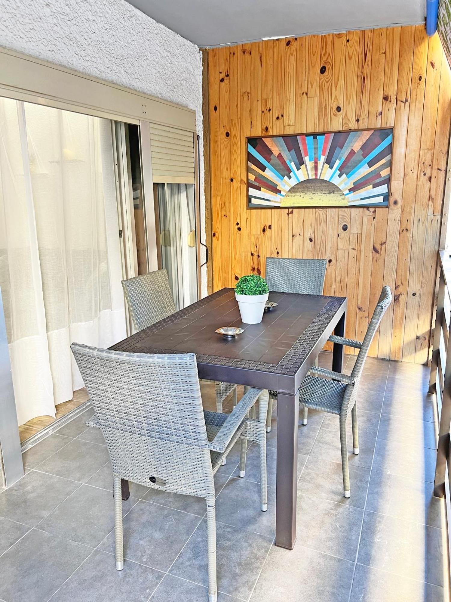Coqueto Con Piscina, Nuevo A 50M Del Mar, Parking Gratis Apartman El Campello Kültér fotó