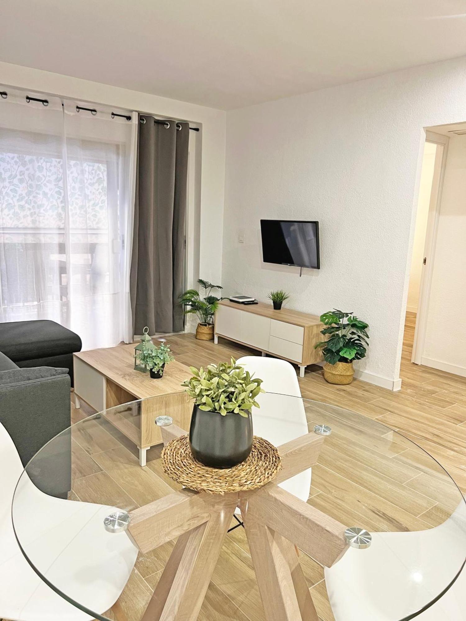 Coqueto Con Piscina, Nuevo A 50M Del Mar, Parking Gratis Apartman El Campello Kültér fotó