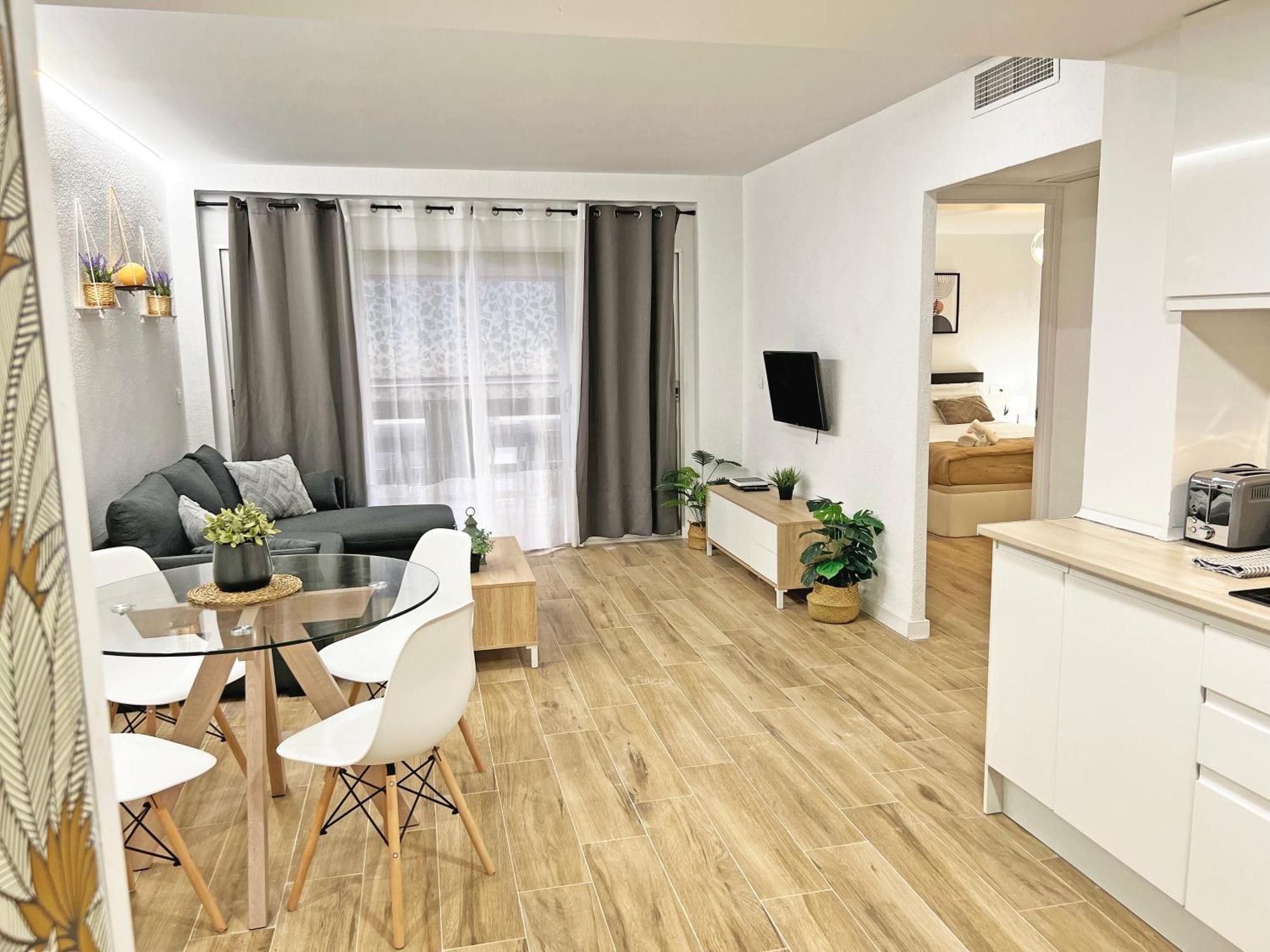 Coqueto Con Piscina, Nuevo A 50M Del Mar, Parking Gratis Apartman El Campello Kültér fotó